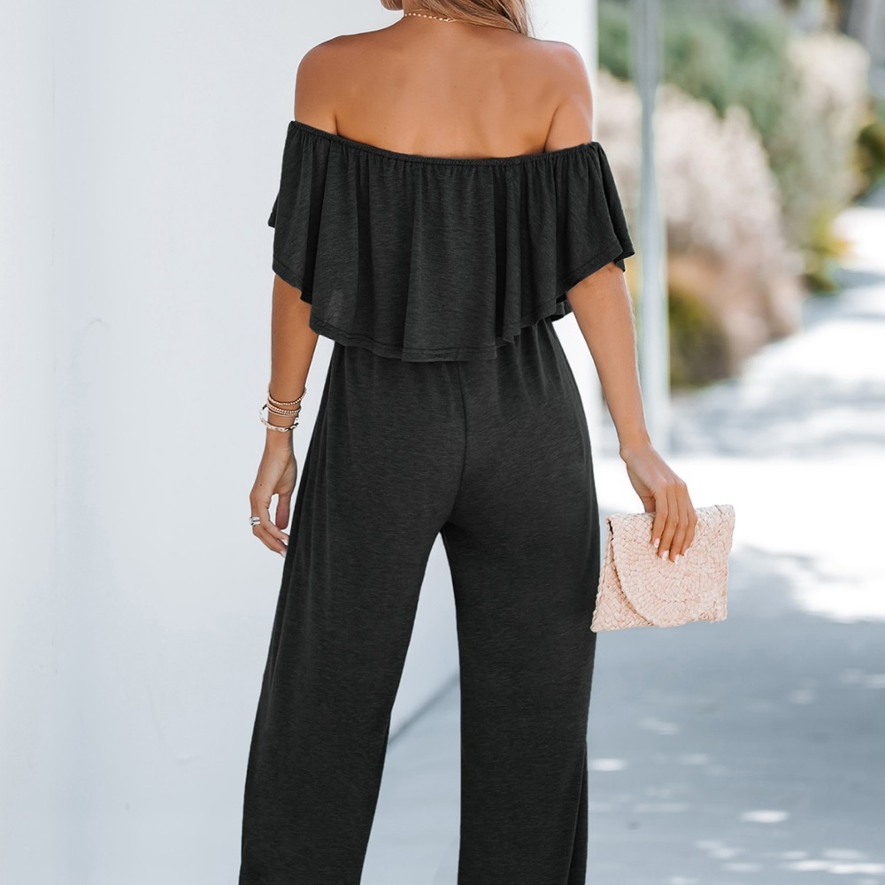 Elegant Black Off-The-Shoulder Jumpsuit - Picture 3 of 5